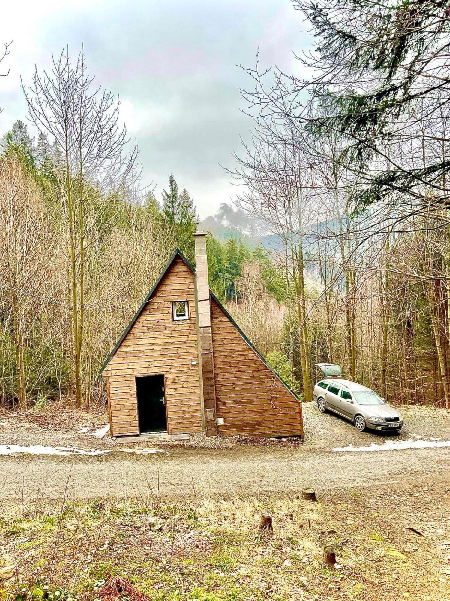 Chatka Pod Lysou Ostravice Luaran gambar